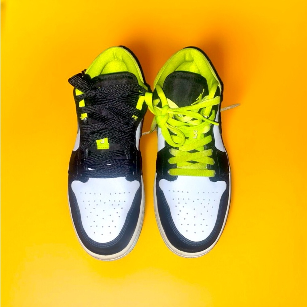 Nike Men's Dunk Low Retro Shoes